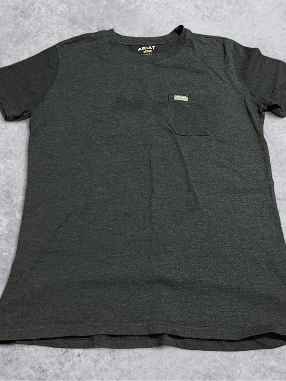 Ariat Black Short Sleeve Tshirt Back graphic print men’s small